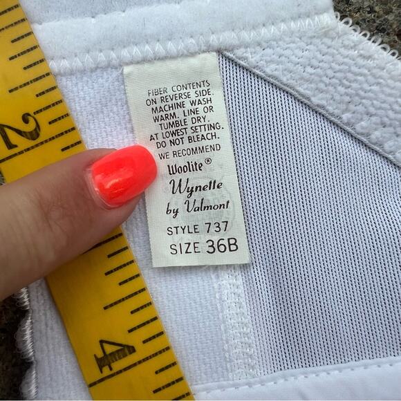 Vintage 60s 70s Wynette by Valmont White Ivory Bustier 36B Style 737 - Picture 4 of 6